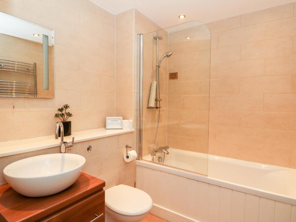 Waterfall Apartment Инвернесс Экстерьер фото
